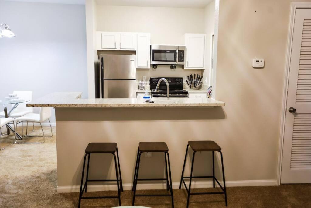 Lux 2Bd 2Ba Minutes From The Water Daire Pensacola Dış mekan fotoğraf