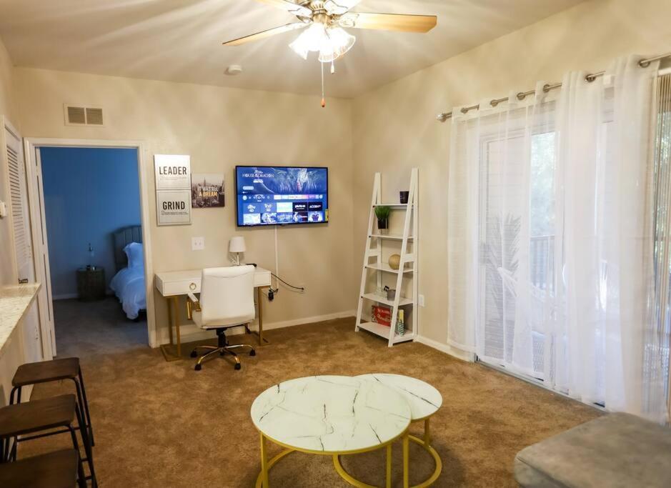 Lux 2Bd 2Ba Minutes From The Water Daire Pensacola Dış mekan fotoğraf